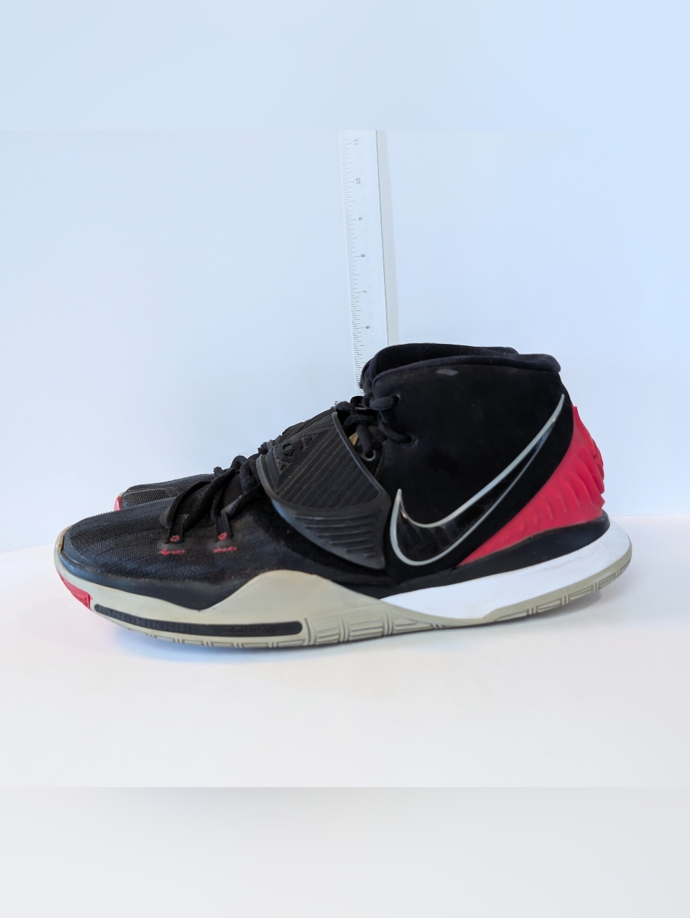 Nike Kyrie 6 Black and Red "Bred" Men's High-Top Basketball Sneakers Size 12